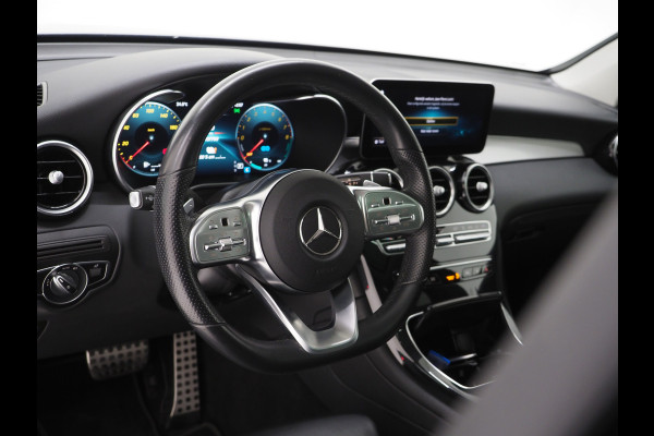 Mercedes-Benz GLC 300e 4MATIC AMG | Panoramadak | Leder | 360 | Sportstuur | Virtual | Cruise | DAB | LED