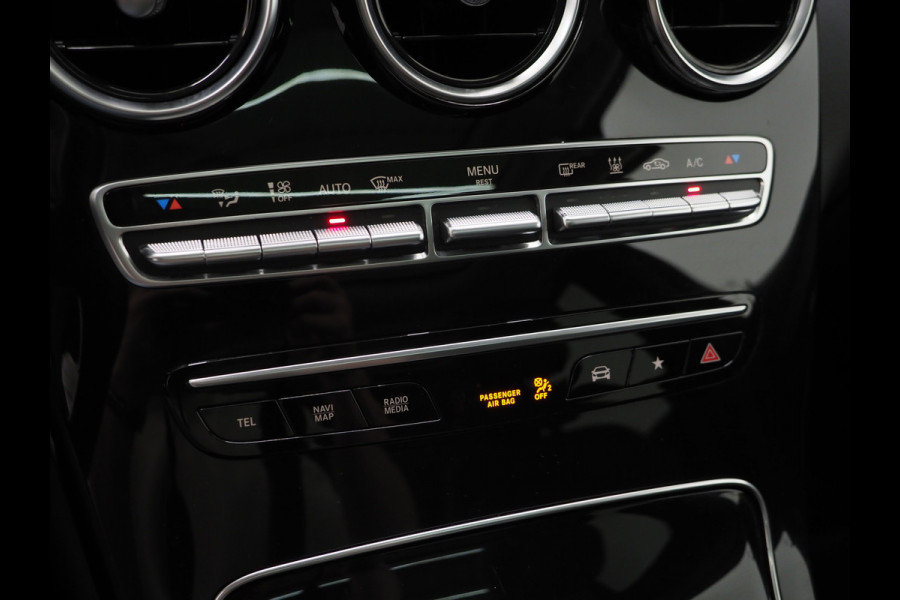 Mercedes-Benz GLC 300e 4MATIC AMG | Panoramadak | Leder | 360 | Sportstuur | Virtual | Cruise | DAB | LED