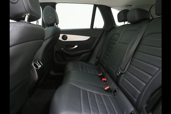 Mercedes-Benz GLC 300e 4MATIC AMG | Panoramadak | Leder | 360 | Sportstuur | Virtual | Cruise | DAB | LED