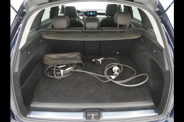 Mercedes-Benz GLC 300e 4MATIC AMG | Panoramadak | Leder | 360 | Sportstuur | Virtual | Cruise | DAB | LED