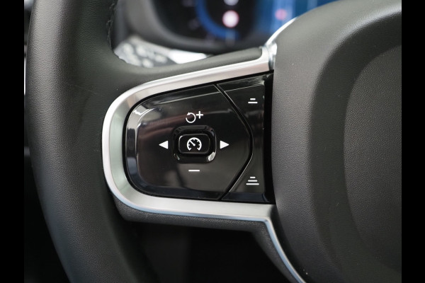 Volvo XC60 2.0 T6 Plug-in hybrid AWD Ultimate Dark Long Range | Panoramadak | Pilot Assist | Harman/Kardon | Leder | HUD | 360 | Keyless | Carplay