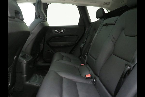 Volvo XC60 2.0 T6 Plug-in hybrid AWD Ultimate Dark Long Range | Panoramadak | Pilot Assist | Harman/Kardon | Leder | HUD | 360 | Keyless | Carplay