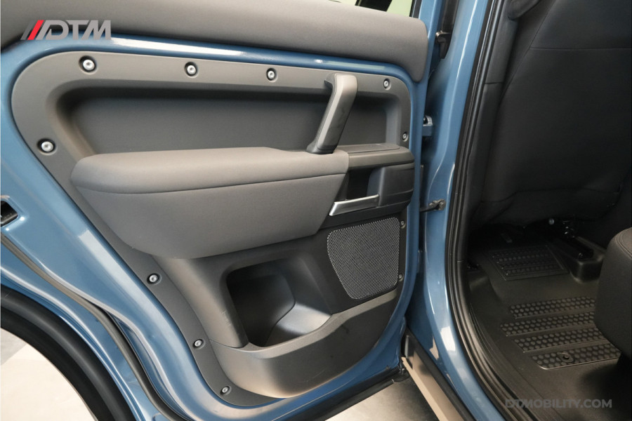 Land Rover Defender 110 2.0 P400e 110 S | Urban Widetrack | Panoramadak | Luchtvering |