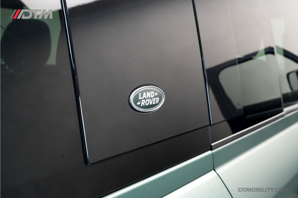 Land Rover Defender 110 2.0 P400e 110 S | Urban Widetrack | Panoramadak | Luchtvering |
