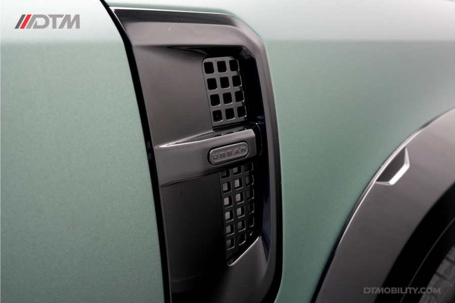 Land Rover Defender 110 2.0 P400e 110 S | Urban Widetrack | Panoramadak | Luchtvering |