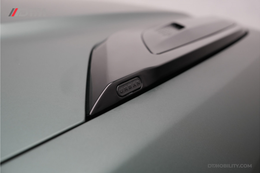 Land Rover Defender 110 2.0 P400e 110 S | Urban Widetrack | Panoramadak | Luchtvering |