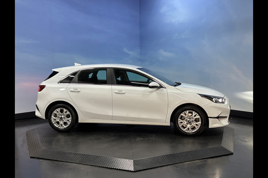 Kia Ceed 1.0 T-GDi DynamicLine Carplay, Navi, Camera