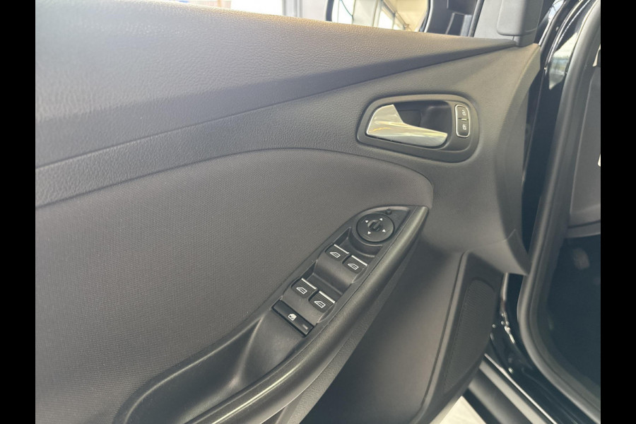 Ford FOCUS Wagon 1.0 Lease Edition