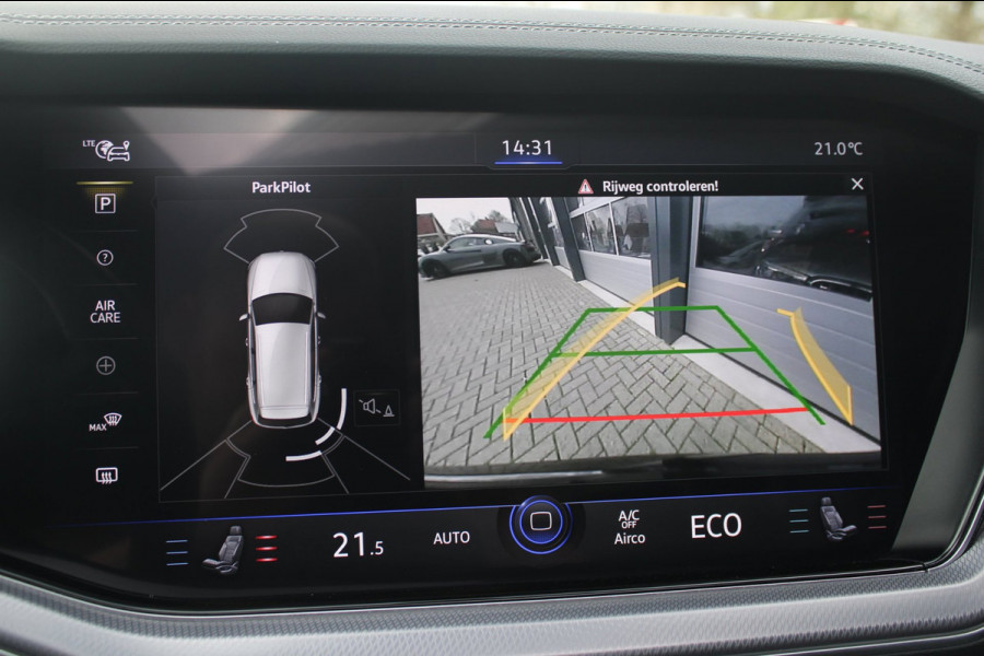 Volkswagen Touareg 3.0 TSi eHybrid 462pk 4MOTION R | Pano | HUD | Luchtvering | Massage | Elek. trekhaak