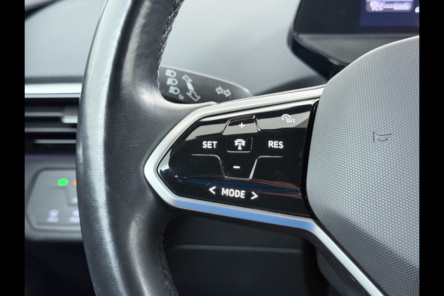 Volkswagen ID.4 SOH 91% Trekhaak Adap.Cruise Navi Ecc Apple Carplay Android Auto Stoelverwarming Voorruitverwarming Led Lmv 18" Isofix DAB Front Assist Bluetooth Rijstrooksensor Verkeersbord detectie 55kWh 1.000KG Trekgewicht Origineel Nederlandse Auto