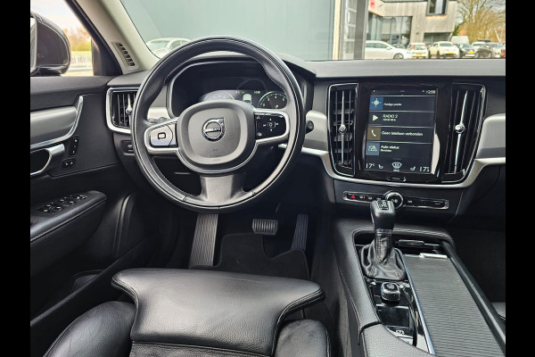 Volvo V90 2.0 T4 Momentum | Automaat | LED | Trekhaak | App-connect | Leder | Stuur & stoelverwarming | BLIS | Elek. stoelen | Elek. achterklep |