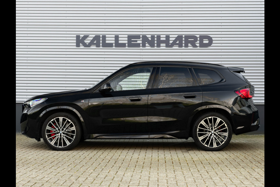 BMW X1 sDrive18i M-Sport - Pano - Trekhaak - Memory - ACC - Harman Kardon