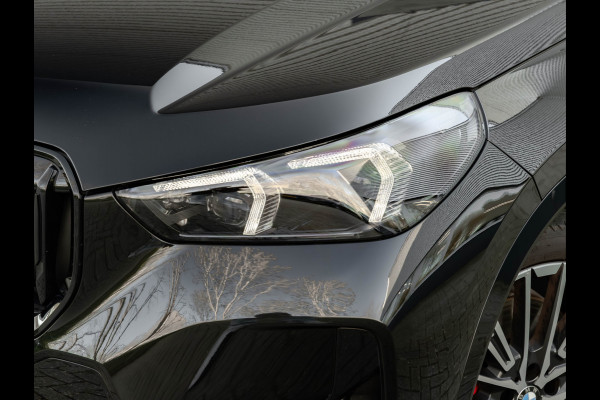 BMW X1 sDrive18i M-Sport - Pano - Trekhaak - Memory - ACC - Harman Kardon
