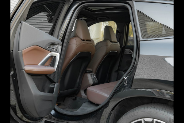 BMW X1 sDrive18i M-Sport - Pano - Trekhaak - Memory - ACC - Harman Kardon