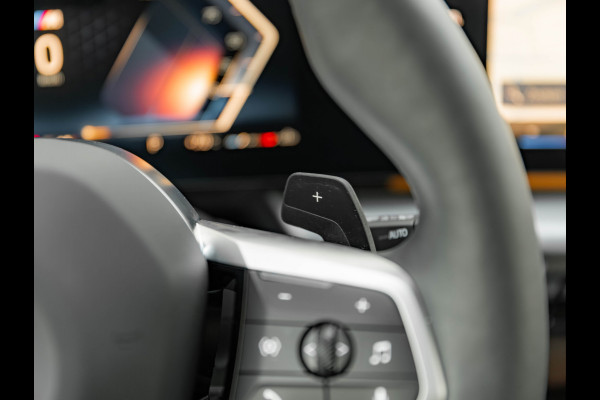 BMW X1 sDrive18i M-Sport - Pano - Trekhaak - Memory - ACC - Harman Kardon