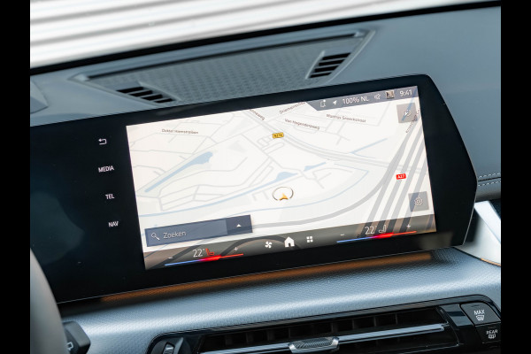 BMW X1 sDrive18i M-Sport - Pano - Trekhaak - Memory - ACC - Harman Kardon