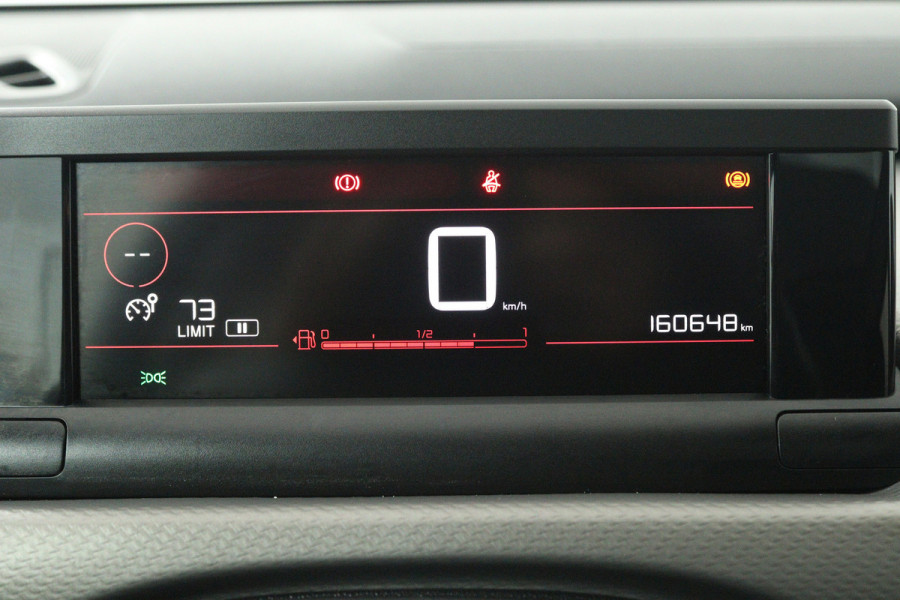 Citroën C4 Cactus 1.2 PureTech Shine (NAVIGATIE, TREKHAAK, CARPLAY, CAMERA, LED, PARKEERSENSOREN)