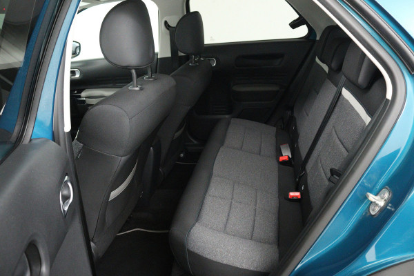 Citroën C4 Cactus 1.2 PureTech Shine (NAVIGATIE, TREKHAAK, CARPLAY, CAMERA, LED, PARKEERSENSOREN)