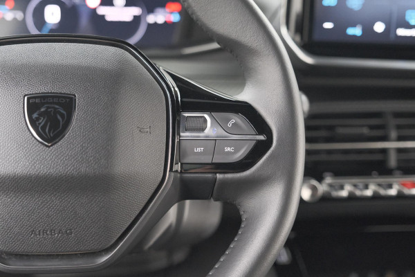 Peugeot 2008 PureTech 100 Allure | Apple Carplay | Parkeersensoren | Climate Control | Cruise Control