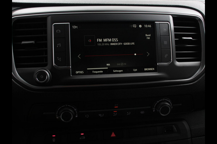 Opel Vivaro-e L2 75 kWh Connect pack | 3p | Navigatie | Apple Carplay/Android Auto | Dab | Cruise control | Camera | Parkeer sensoren | Digitaal dashboard | Automatische Airco