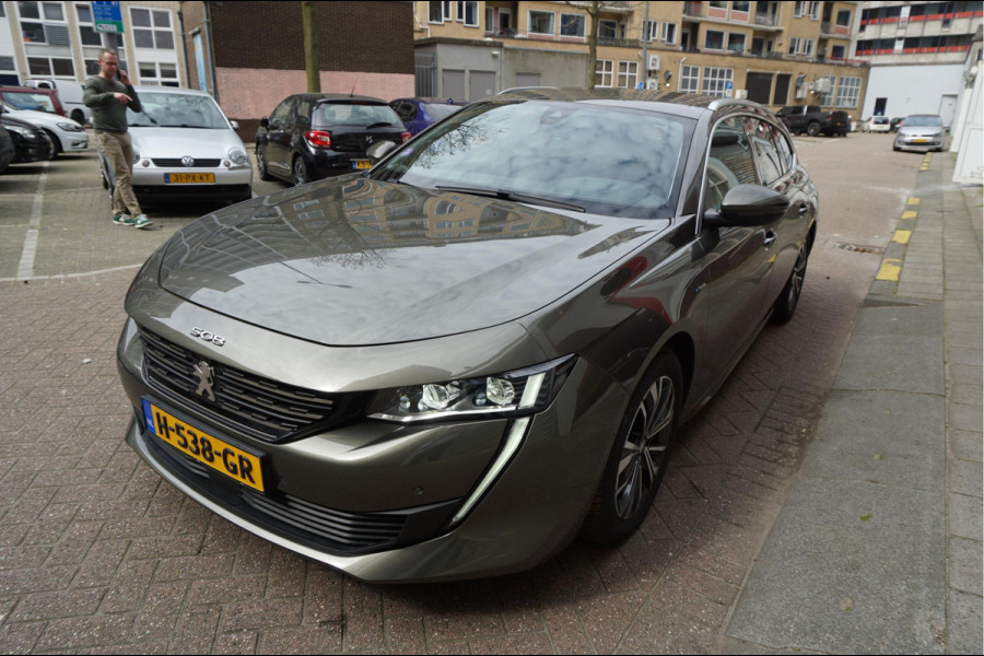 Peugeot 508 SW 1.6 HYbrid Allure Pack Business | NL AUTO | Adaptive + Lane | Sfeerverlichting | Trekhaak | Apple Carplay | Dealer onderhouden