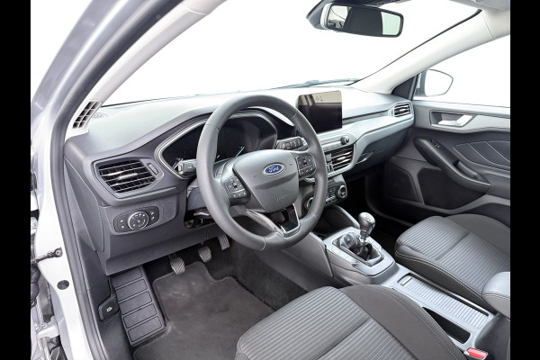 Ford FOCUS Wagon T 125PK Hybride Trekhaak Navi Camera LED Dual-ECC Keyless FordPass-ConnectStoel+Stuur+Voorruitverwarming Apple Carplay Android A DAB Bluetooth Lmv 17" Ecc GSM Draadloos Opladen Led Privacy Glas Isofix Lane Assist Keyless Licht-/regensensor Origineel Nederlandse Auto  € 34.000 nieuw
