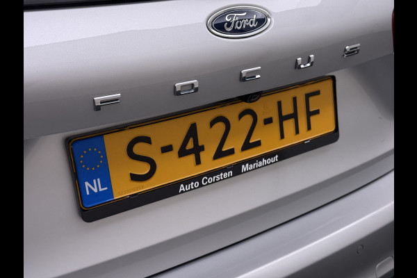 Ford FOCUS Wagon T 125PK Hybride Trekhaak Navi Camera LED Dual-ECC Keyless FordPass-ConnectStoel+Stuur+Voorruitverwarming Apple Carplay Android A DAB Bluetooth Lmv 17" Ecc GSM Draadloos Opladen Led Privacy Glas Isofix Lane Assist Keyless Licht-/regensensor Origineel Nederlandse Auto  € 34.000 nieuw