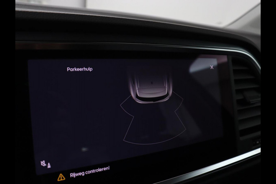 Seat Ateca 1.5 TSI Style Intense | Stoelverwarming | Adaptive cruise | Carplay | Virtual Cockpit | Parkeerhulp | Stuurverwarming | Navigatie | Full LED | Climate control | Bluetooth