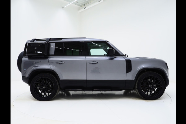 Land Rover Defender 110 2.0 P400e Urban Look | Panoramadak | Explorer Pack | Sidesteps | Meridian | 360 | Keyless | Trekhaak