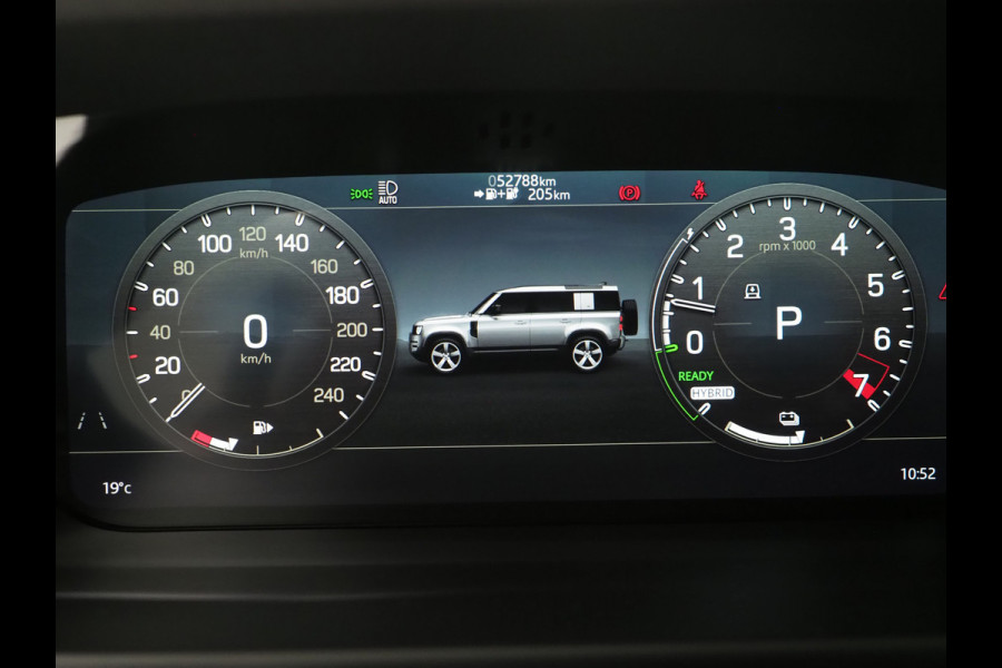 Land Rover Defender 110 2.0 P400e Urban Look | Panoramadak | Explorer Pack | Sidesteps | Meridian | 360 | Keyless | Trekhaak