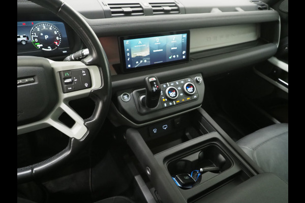 Land Rover Defender 110 2.0 P400e Urban Look | Panoramadak | Explorer Pack | Sidesteps | Meridian | 360 | Keyless | Trekhaak
