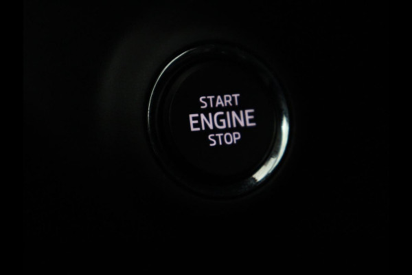 Škoda Karoq 1.5 TSI Business Edition | Stoelverwarming | Adaptive cruise | DAB | Carplay | Keyless | Full LED | Navigatie | Parkeerhulp | Side Assist | Climate control | Bluetooth