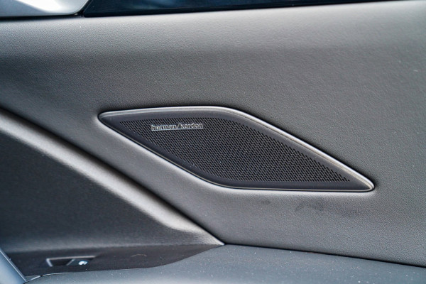 Volkswagen Tiguan 1.5 eTSI R-Line Edition | Head Up Display | 360 | Harman/Kardon | Massage | Stuurwiel Verwarming