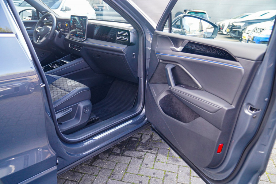 Volkswagen Tiguan 1.5 eTSI R-Line Edition | Head Up Display | 360 | Harman/Kardon | Massage | Stuurwiel Verwarming