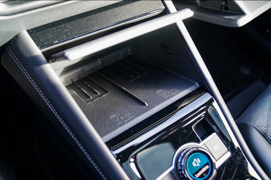 Volkswagen Tiguan 1.5 eTSI R-Line Edition | Head Up Display | 360 | Harman/Kardon | Massage | Stuurwiel Verwarming