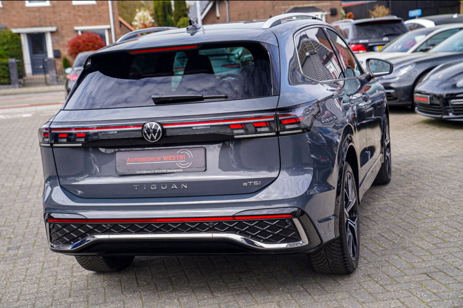Volkswagen Tiguan 1.5 eTSI R-Line Edition | Head Up Display | 360 | Harman/Kardon | Massage | Stuurwiel Verwarming