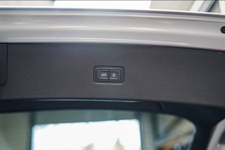 Audi SQ8 4.0 TDI SQ8 Quattro | Panorama | Trekhaak | Bang&Olufsen | Massage | Memory | Head up Display | LED | Dealer Onderhouden