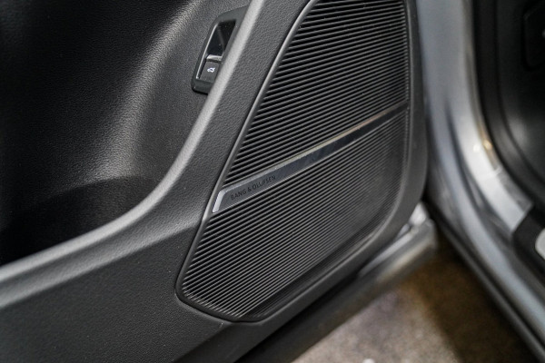 Audi SQ8 4.0 TDI SQ8 Quattro | Panorama | Trekhaak | Bang&Olufsen | Massage | Memory | Head up Display | LED | Dealer Onderhouden