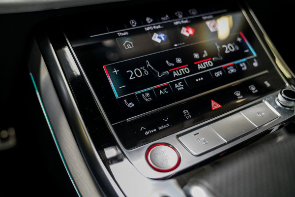Audi SQ8 4.0 TDI SQ8 Quattro | Panorama | Trekhaak | Bang&Olufsen | Massage | Memory | Head up Display | LED | Dealer Onderhouden