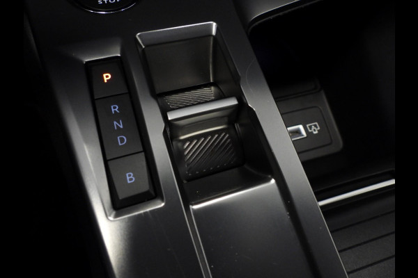 Peugeot 308 1.6 HYbrid 180 GT Pack Business NAVI/360CAM/MASSAGE/LED/18"LMV!