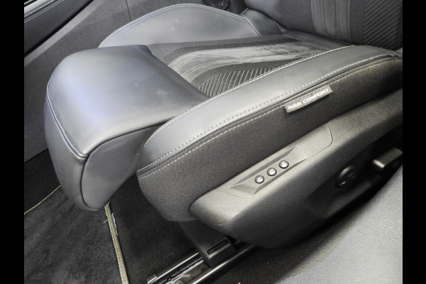 Peugeot 308 1.6 HYbrid 180 GT Pack Business NAVI/360CAM/MASSAGE/LED/18"LMV!