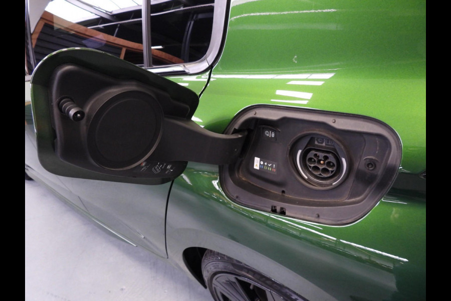 Peugeot 308 1.6 HYbrid 180 GT Pack Business NAVI/360CAM/MASSAGE/LED/18"LMV!