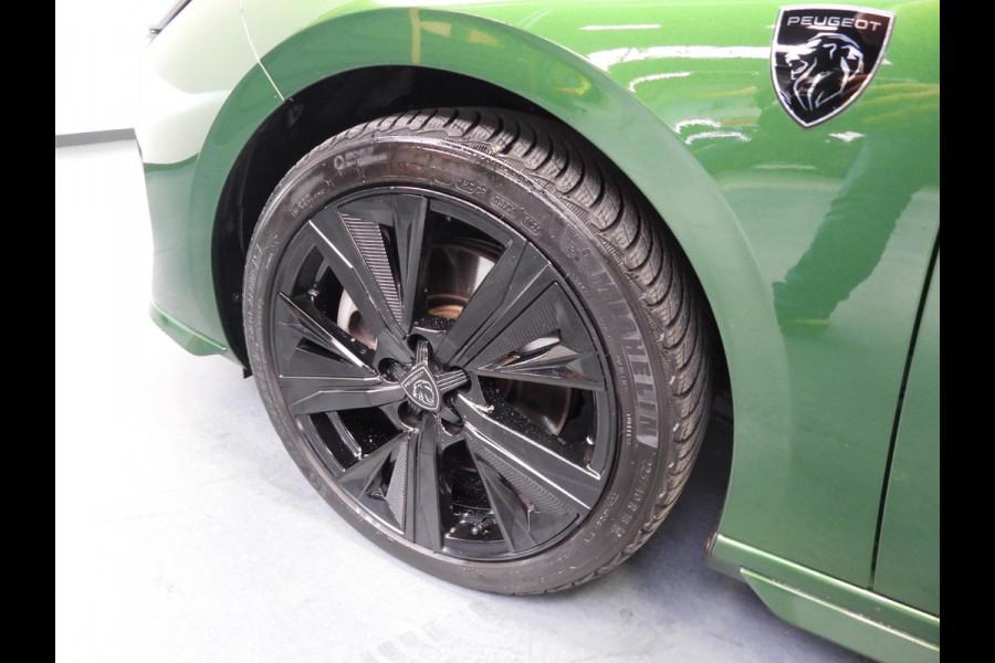 Peugeot 308 1.6 HYbrid 180 GT Pack Business NAVI/360CAM/MASSAGE/LED/18"LMV!