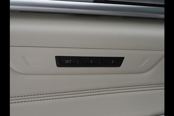 BMW 5 Serie Touring 530e Shadow Line | NL auto | Leder | LaserLED | Camera | Memory | Dodehoek | Cruise | DAB | Carplay
