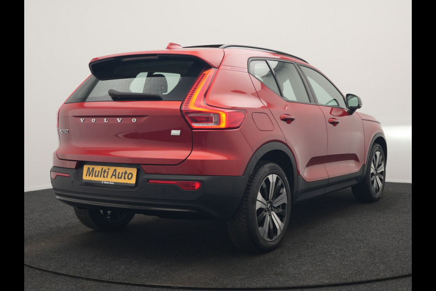 Volvo XC40 T4 Ultimate Dark PHEV 221pk Dealer O.H. | Trekhaak Af Fabriek | Panodak | Camera | Harman / Kardon | Lederen Sportstoelen Memory & Verwarmd | Keyless | Apple Carplay | Navigatie | DAB | Plug In Hybrid |