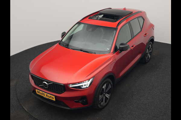 Volvo XC40 T4 Ultimate Dark PHEV 221pk Dealer O.H. | Trekhaak Af Fabriek | Panodak | Camera | Harman / Kardon | Lederen Sportstoelen Memory & Verwarmd | Keyless | Apple Carplay | Navigatie | DAB | Plug In Hybrid |