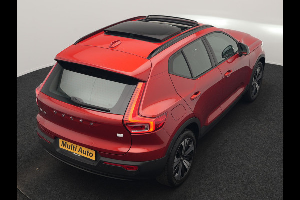 Volvo XC40 T4 Ultimate Dark PHEV 221pk Dealer O.H. | Trekhaak Af Fabriek | Panodak | Camera | Harman / Kardon | Lederen Sportstoelen Memory & Verwarmd | Keyless | Apple Carplay | Navigatie | DAB | Plug In Hybrid |