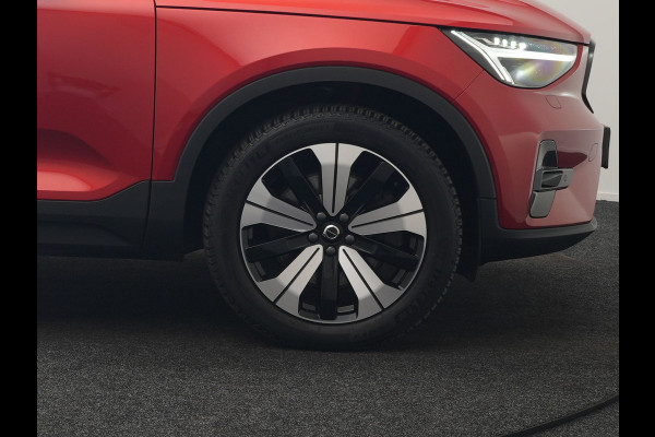 Volvo XC40 T4 Ultimate Dark PHEV 221pk Dealer O.H. | Trekhaak Af Fabriek | Panodak | Camera | Harman / Kardon | Lederen Sportstoelen Memory & Verwarmd | Keyless | Apple Carplay | Navigatie | DAB | Plug In Hybrid |