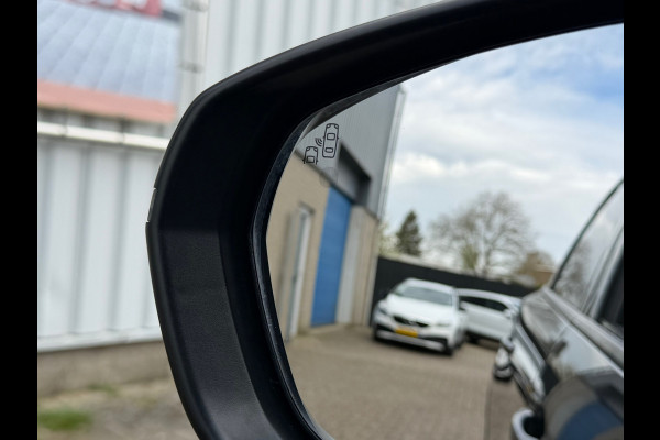 Peugeot 5008 1.2 PureTech Allure Pack Business Automaat | 7 persoons | Navigatie | Cruise | Camera | Climate | Virtual Cockpit.