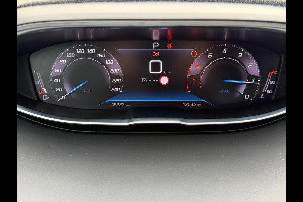 Peugeot 5008 1.2 PureTech Allure Pack Business Automaat | 7 persoons | Navigatie | Cruise | Camera | Climate | Virtual Cockpit.